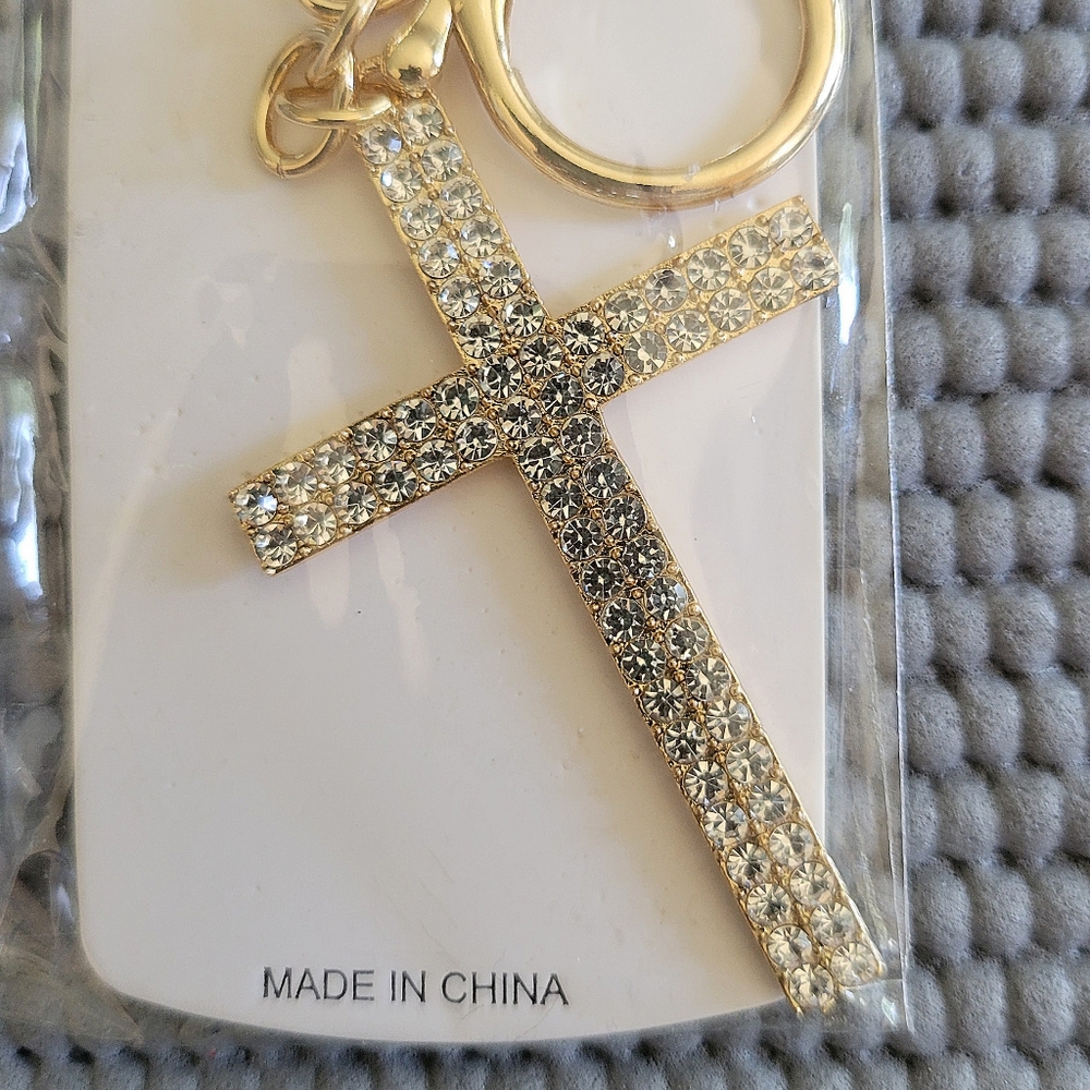 🆕️ Cross Gold And Rhinestone Bling Keychain Religious Jesus Bag Accessory - Picture 2 of 3